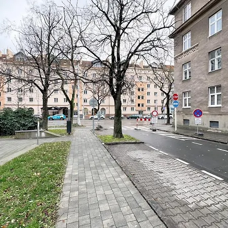Near The Stadiums Vajnorska, New Town アパート ブラチスラヴァ